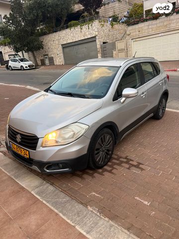 מודעת רכב סוזוקי קרוסאובר