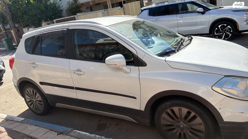 מודעת רכב סוזוקי קרוסאובר