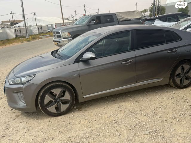 מודעת רכב יונדאי איוניק