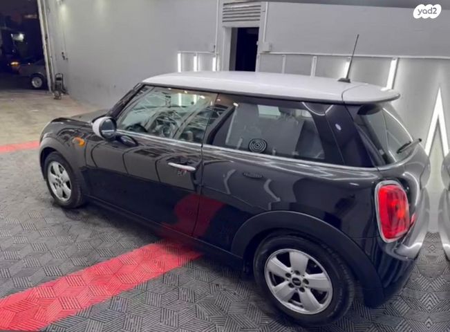 מודעת רכב מיני קופר