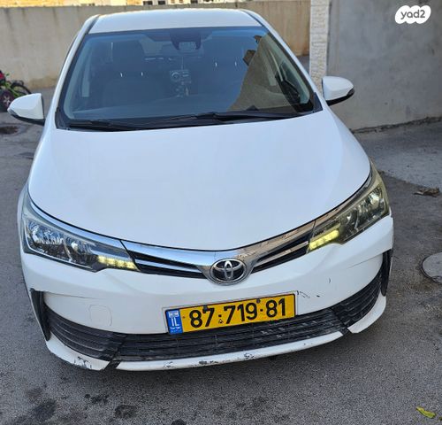 מודעת רכב טויוטה קורולה