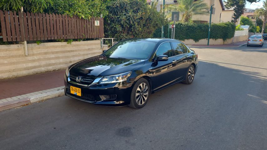 מודעת רכב הונדה אקורד
