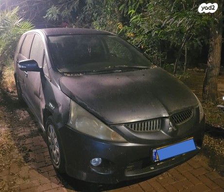 מודעת רכב מיצובישי גרנדיס