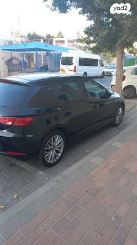 מודעת רכב סיאט לאון