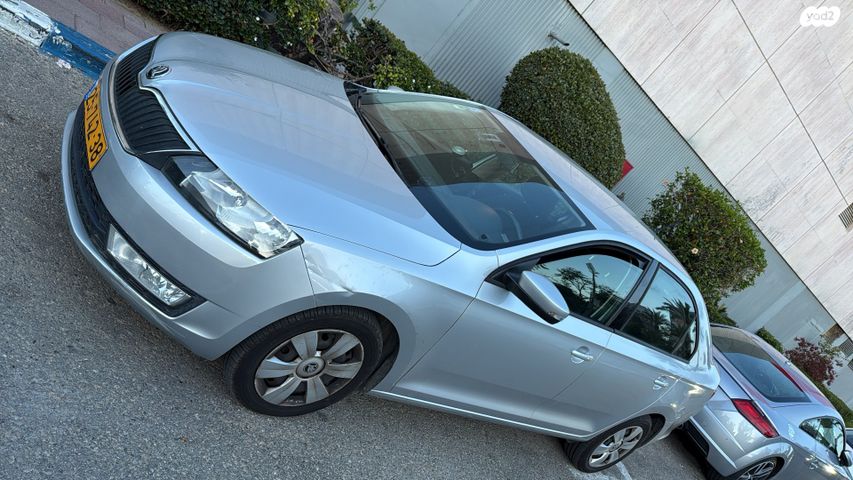 מודעת רכב סקודה ראפיד