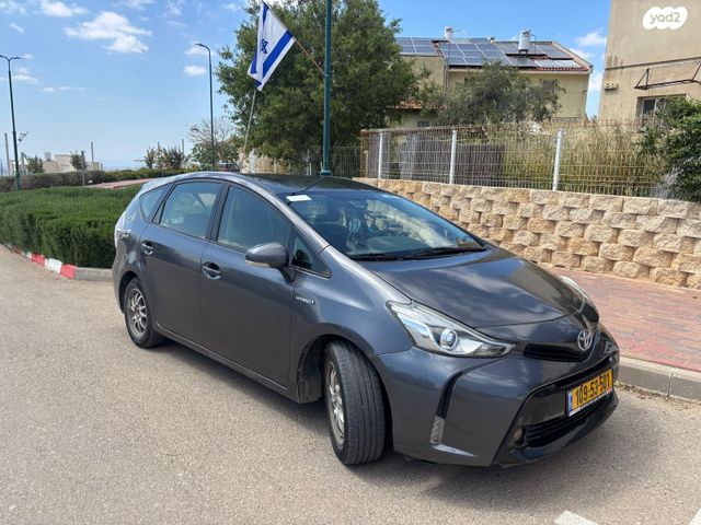מודעת רכב טויוטה פריוס פלוס
