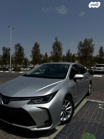 מודעת רכב טויוטה קורולה