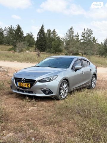 מודעת רכב מאזדה 3