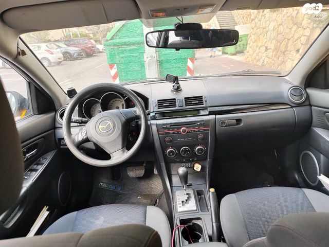 מודעת רכב מאזדה 3