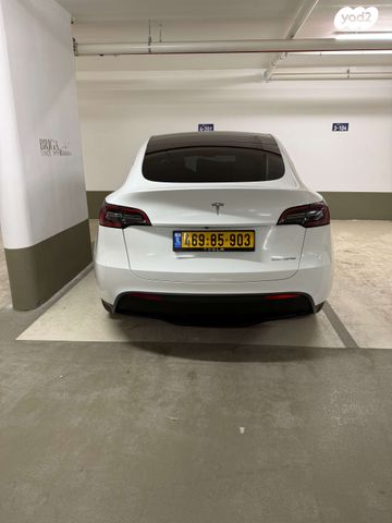 מודעת רכב טסלה מודל Y