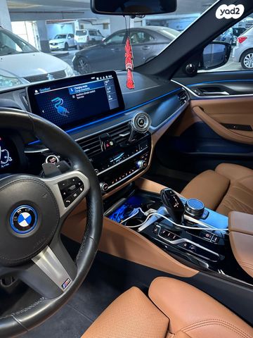 מודעת רכב ב מ וו סדרה 5