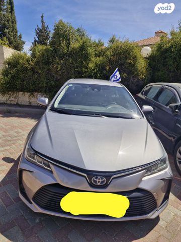 מודעת רכב טויוטה קורולה