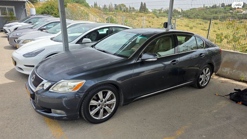 מודעת רכב לקסוס GS