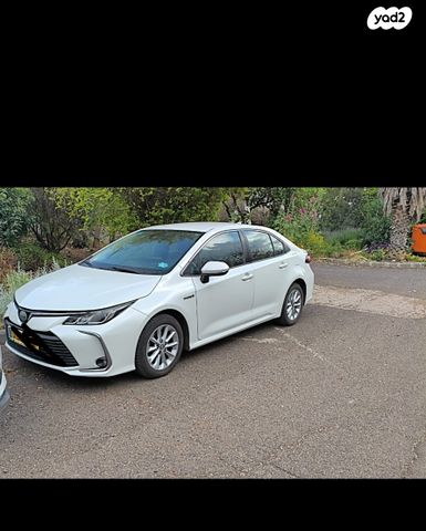 מודעת רכב טויוטה קורולה