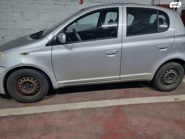 מודעת רכב טויוטה יאריס