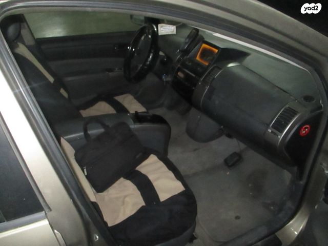 מודעת רכב טויוטה פריוס