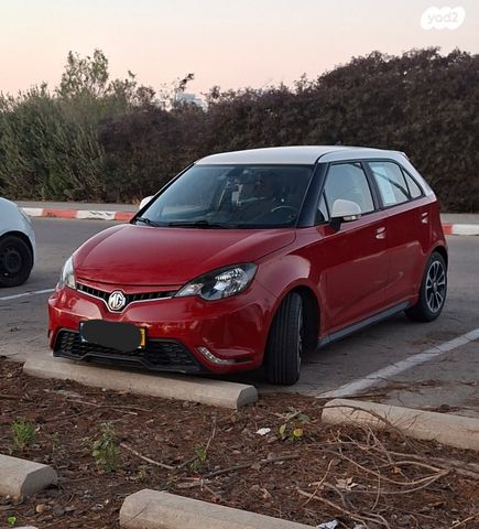 מודעת רכב אם ג'י MG3