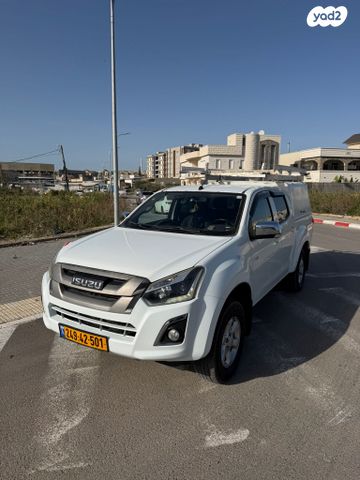 מודעת רכב איסוזו די-מקס