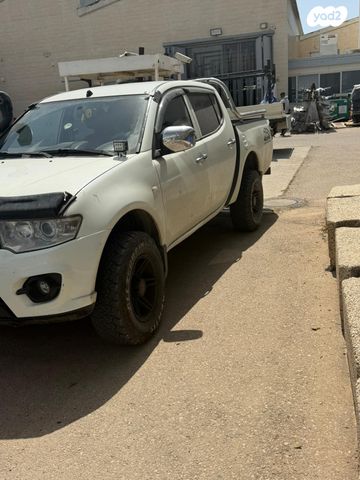 מודעת רכב מיצובישי טרייטון / L200