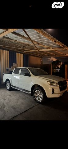 מודעת רכב איסוזו די-מקס