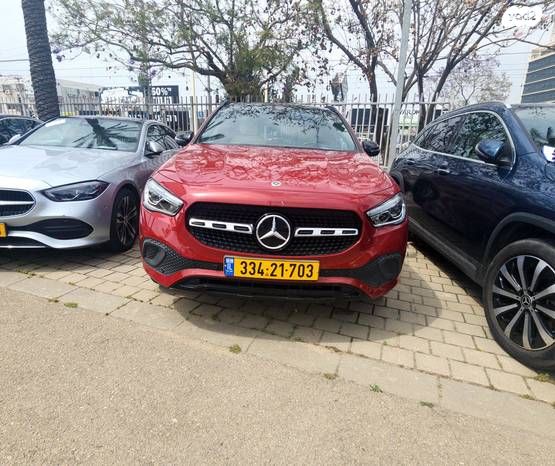 מודעת רכב מרצדס-בנץ GLA