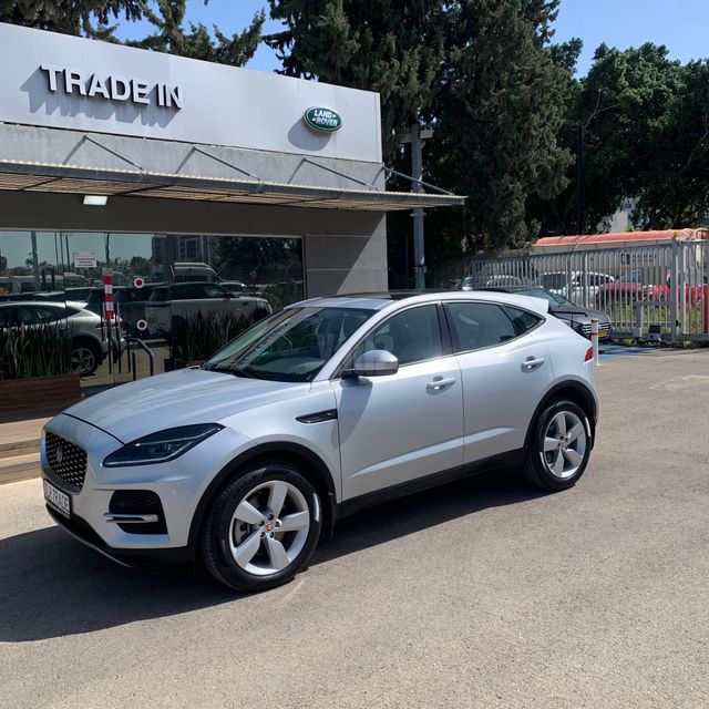 מודעת רכב יגואר E-Pace
