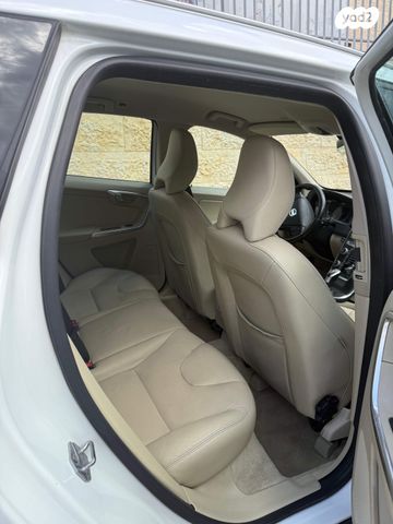 מודעת רכב וולוו XC60