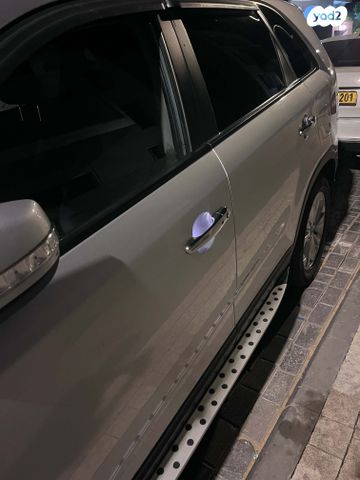 מודעת רכב קיה סורנטו