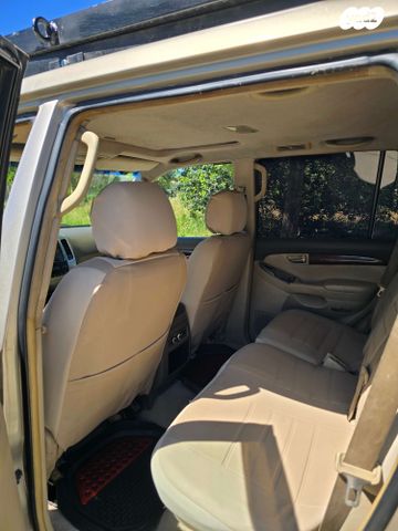 מודעת רכב טויוטה לנד קרוזר