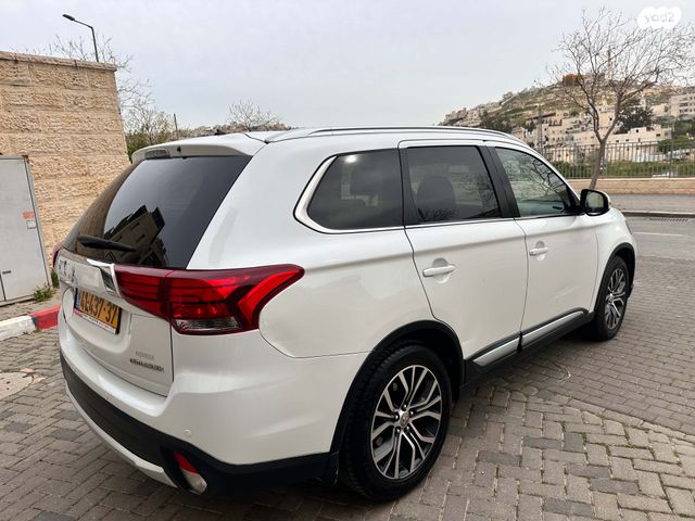 מודעת רכב מיצובישי אאוטלנדר