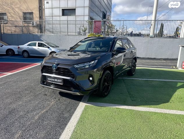 מודעת רכב טויוטה RAV4