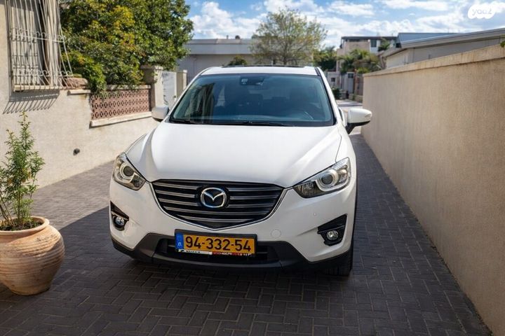 מודעת רכב מאזדה CX-5