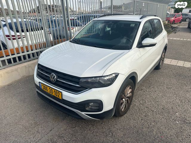 מודעת רכב פולקסווגן T-קרוס