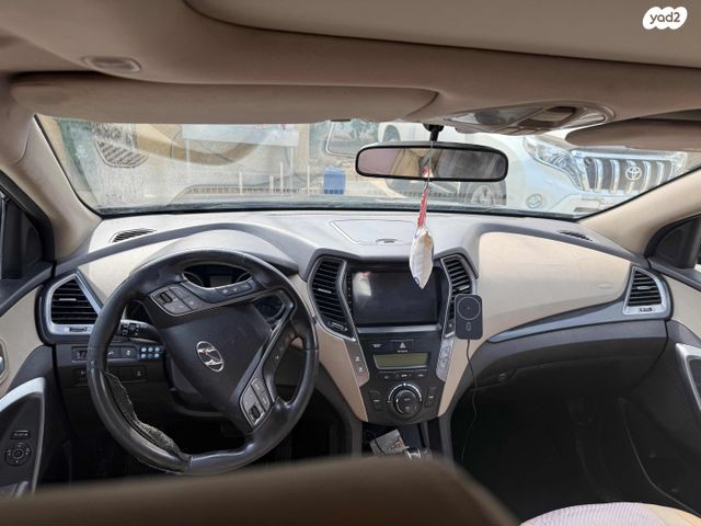 מודעת רכב יונדאי סנטה פה