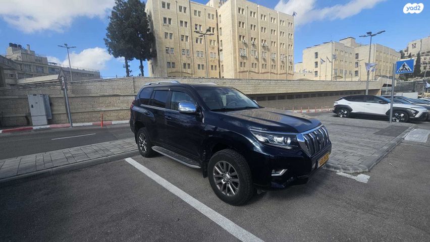 מודעת רכב טויוטה לנד קרוזר