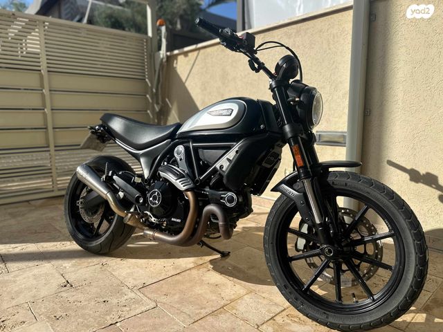 מודעת רכב דוקאטי סקרמבלר אייקון 