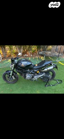 מודעת רכב דוקאטי מונסטר 696