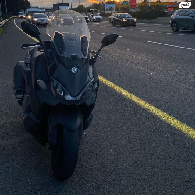 מודעת רכב סאן יאנג TL500