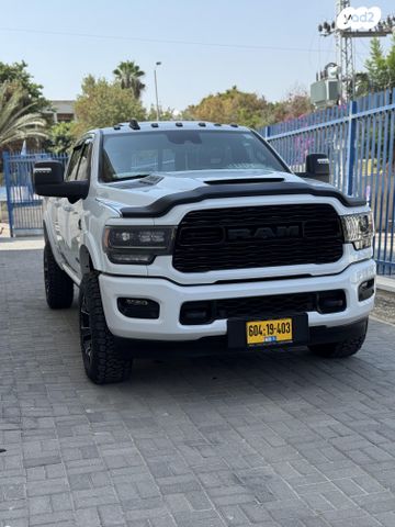 מודעת רכב דודג'