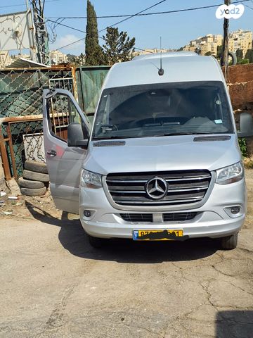 מודעת רכב מיניבוסים ורכבי הסעות