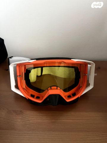 feedItemObj.data.row_1