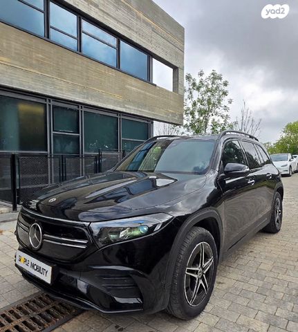 מודעת רכב מרצדס-בנץ EQB