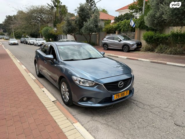מודעת רכב מאזדה 6