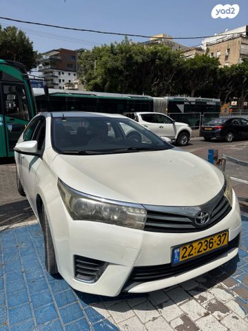 מודעת רכב טויוטה קורולה