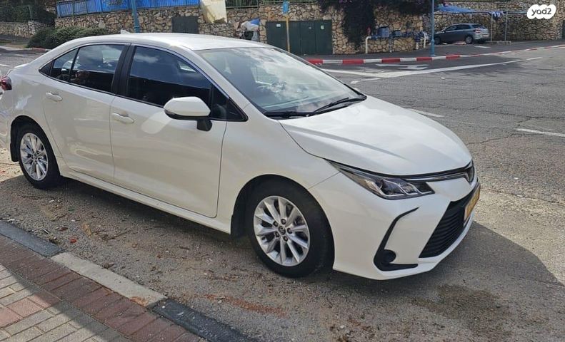 מודעת רכב טויוטה קורולה