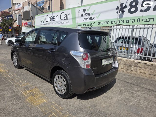 מודעת רכב טויוטה ורסו 1