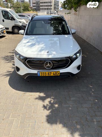 מודעת רכב מרצדס-בנץ EQB