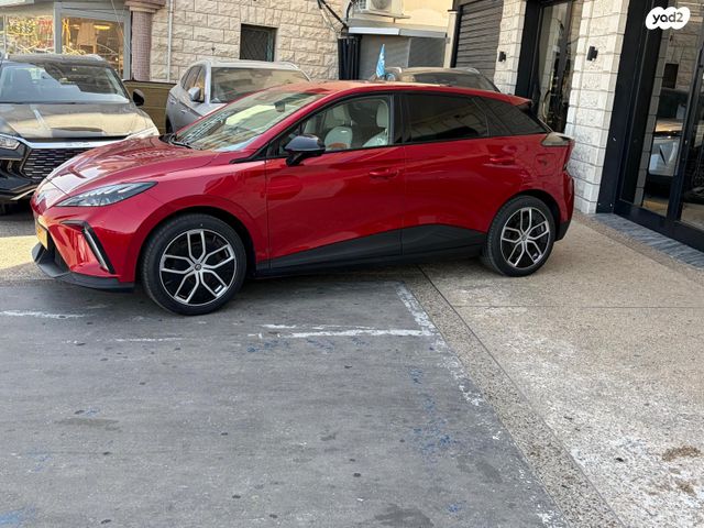 מודעת רכב אם ג'י MG4 1