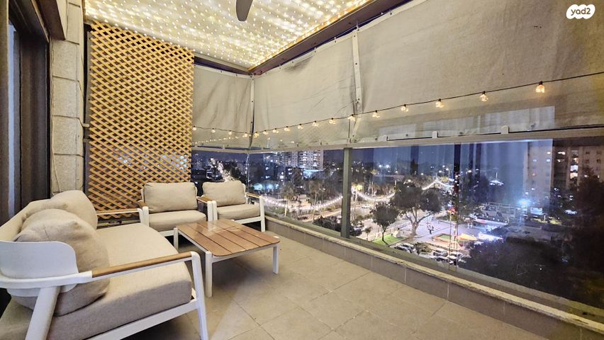 אהרון מזיא 10