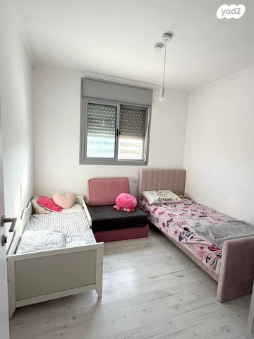 דרך מנחם בגין 88